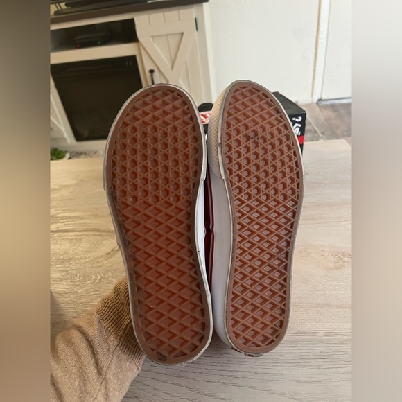 Red Vans Authentic - Picture 4 of 4